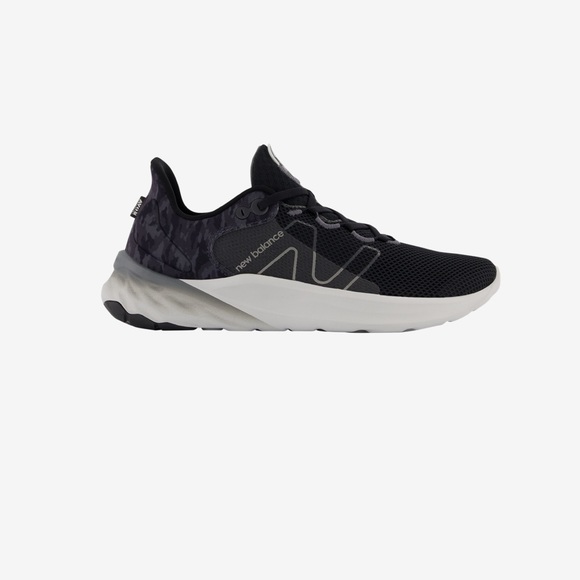 New Balance Mens Fresh Foam Roav V2 Casual sneakers - Picture 2 of 5